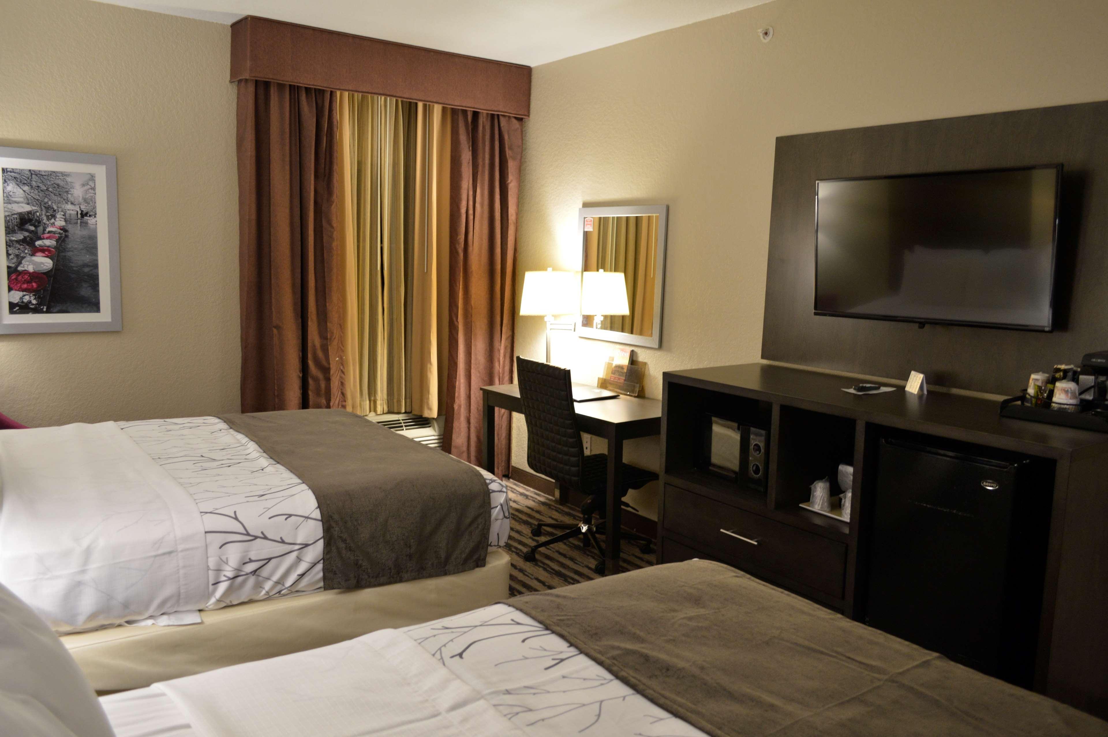 Baymont By Wyndham Elizabeth City Esterno foto